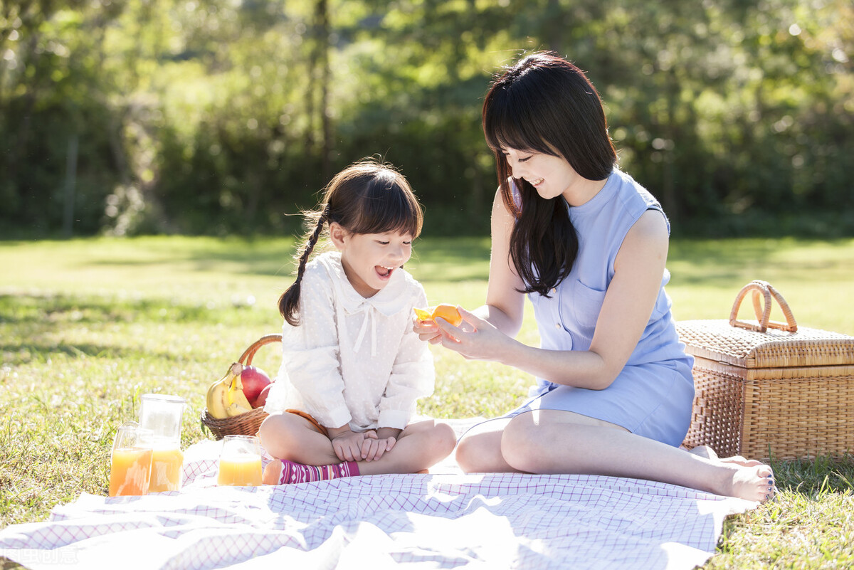 被父母绑架的孩子更孝顺,对付亲情道德绑架最好的办法