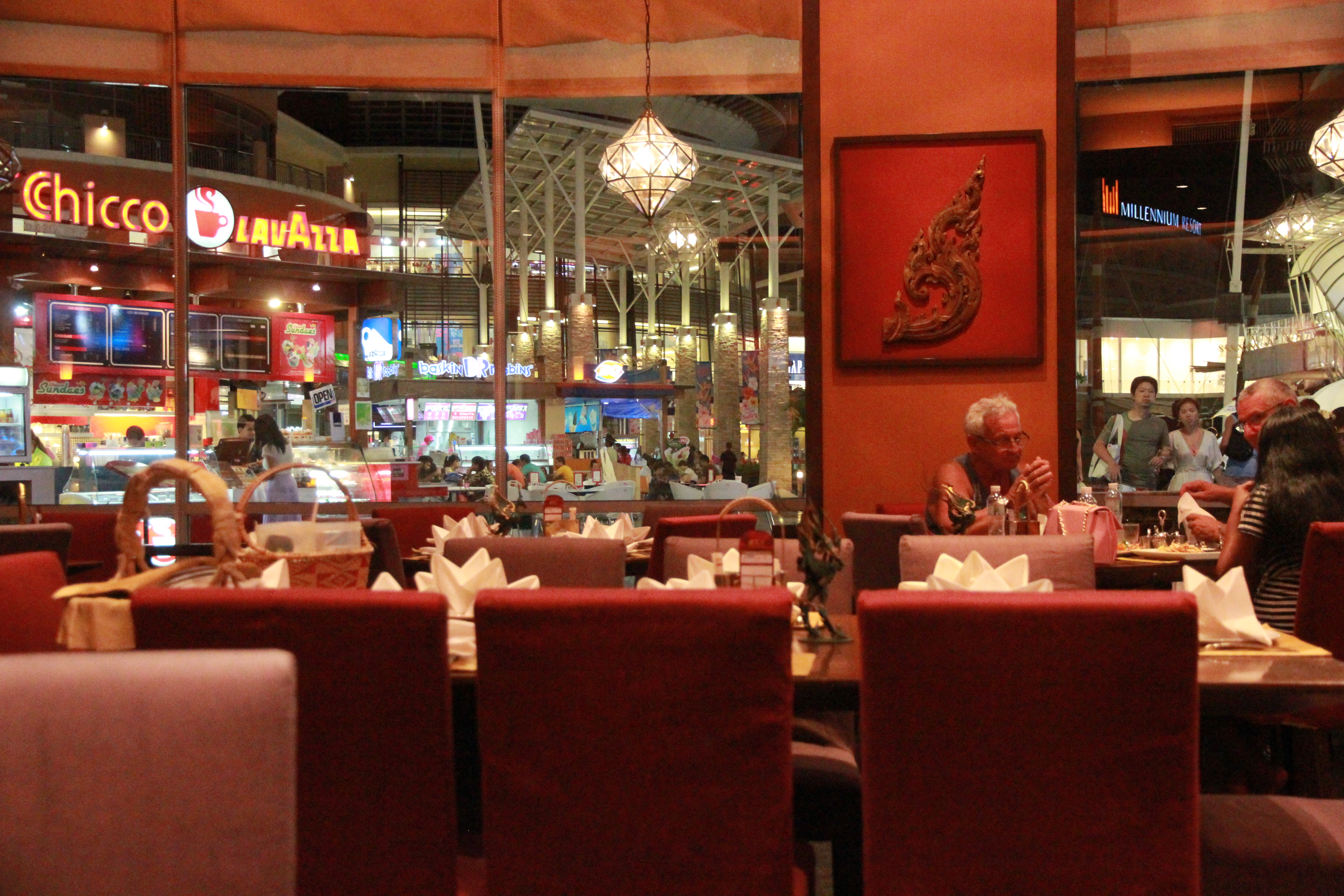 在普吉岛浮潜拍到的美妙海底世界 (普吉岛cape panwa hotel浮潜)