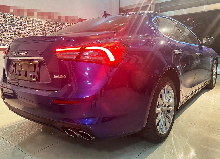 玛莎拉蒂ghibli酷炫视频,23款玛莎拉蒂ghibli4座