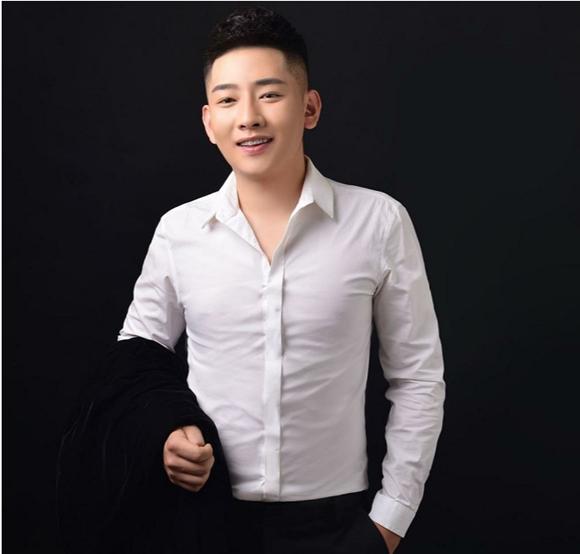 火山二宝独特唱腔从何而来？听他直播演唱改编歌曲就知道了