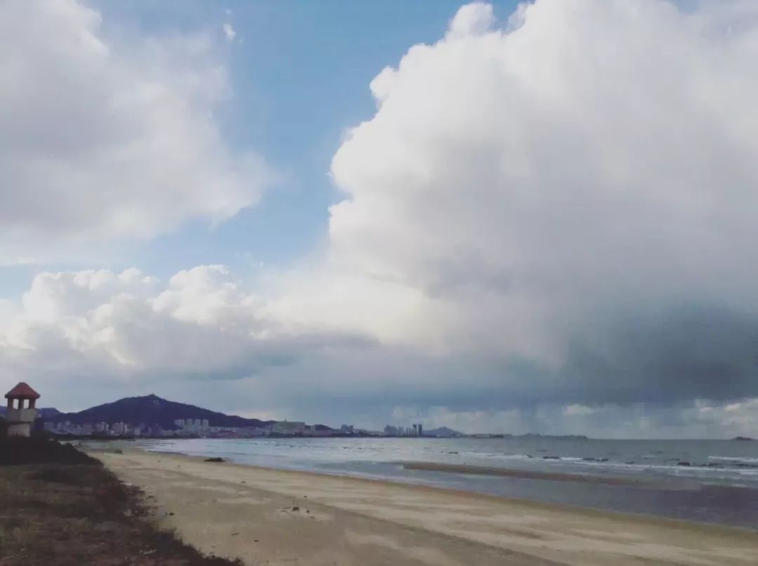 烟台海边住宅潮不潮,烟台海边是日出还是日落