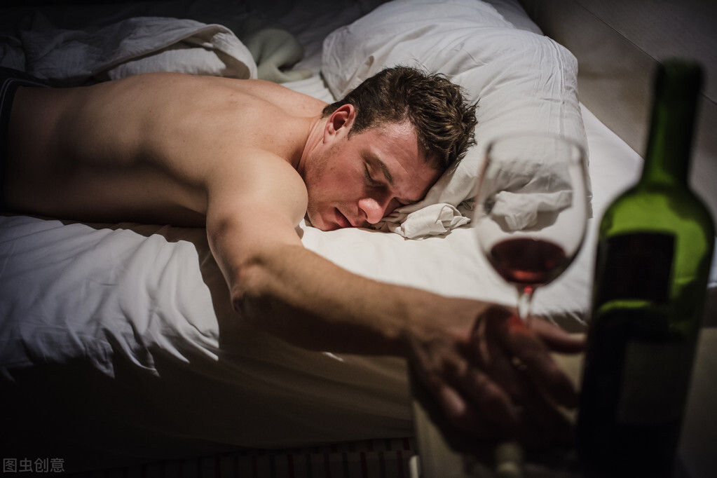 喝完酒如何快速解酒,喝完酒如何快速解酒开车