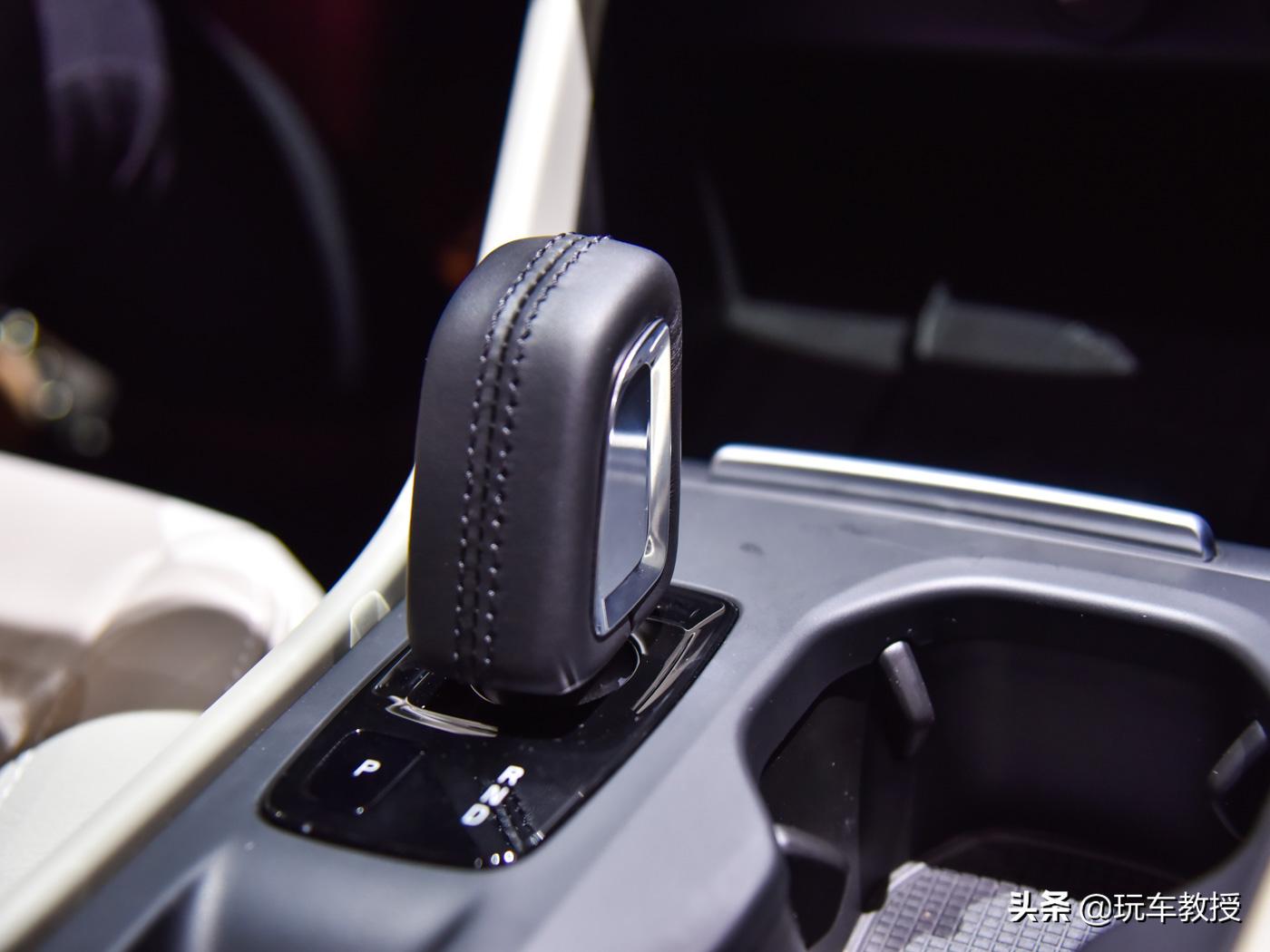 20多万的suv性价比最高的是哪款车,20万左右的合资车suv排行榜前十名