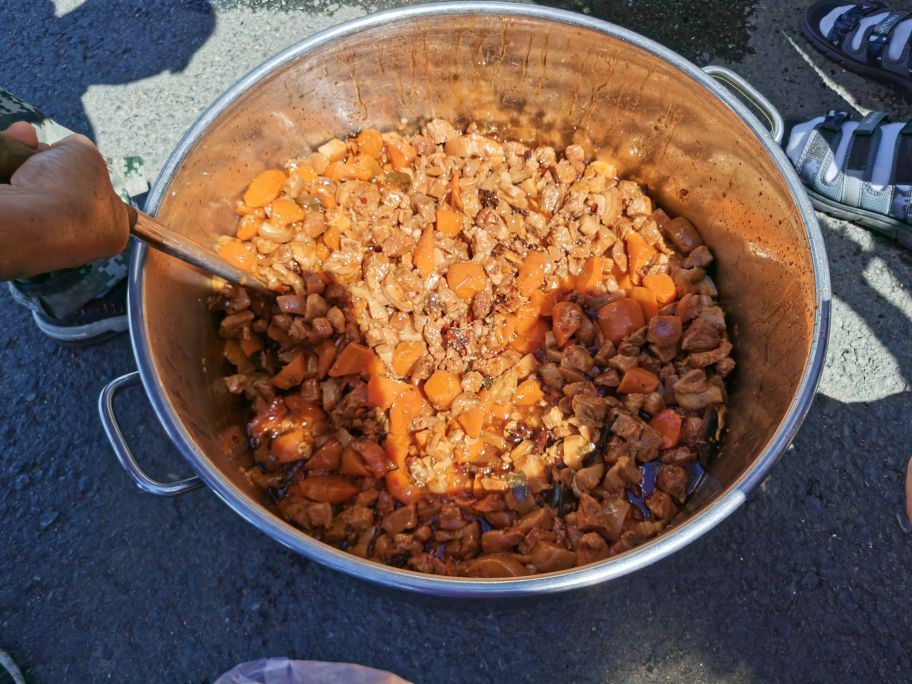 新疆天路可可托海,坐大巴从新疆去哈萨克斯坦