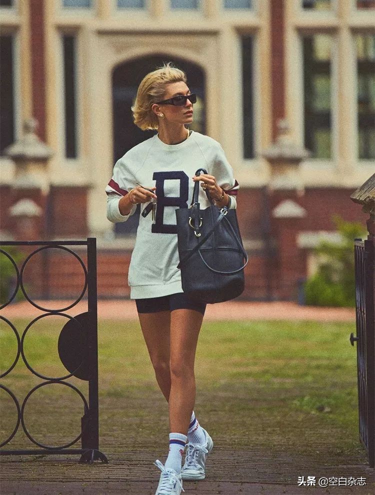 关于女性的时尚杂志,2019年十月时尚杂志