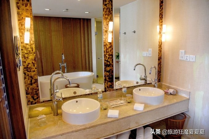 三亚亚龙湾热带雨林美景,在三亚感受亚龙湾的惬意