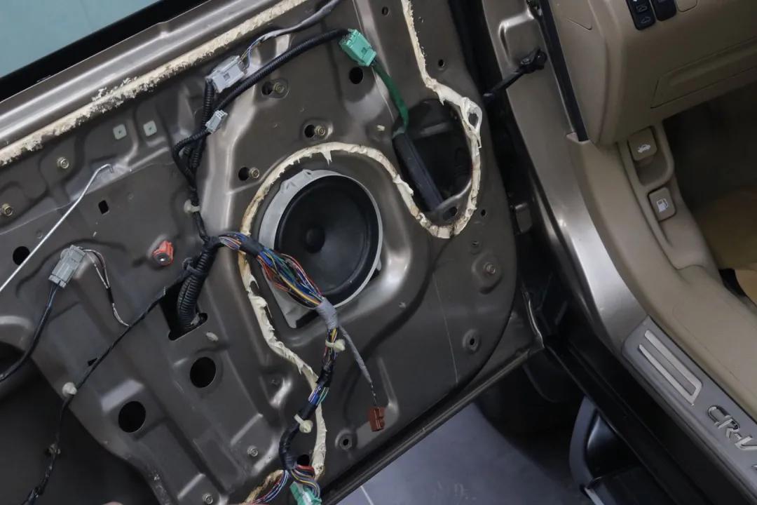 「情怀玩车」2005年老款CRV翻新复活日记，至死返生，终成神话