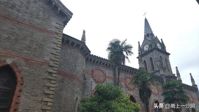 宁波天主教堂,宁波老外滩天主教堂灯光秀