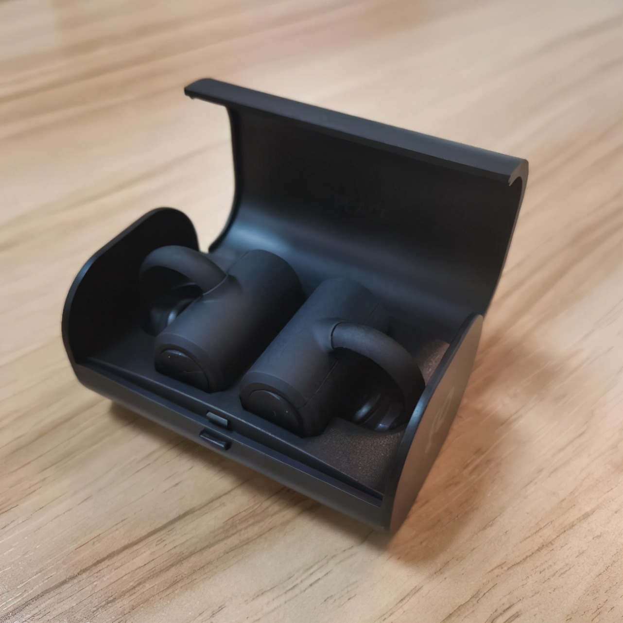 逸鸥PEACE骨传导耳机索尼XperiaEarDuo测评