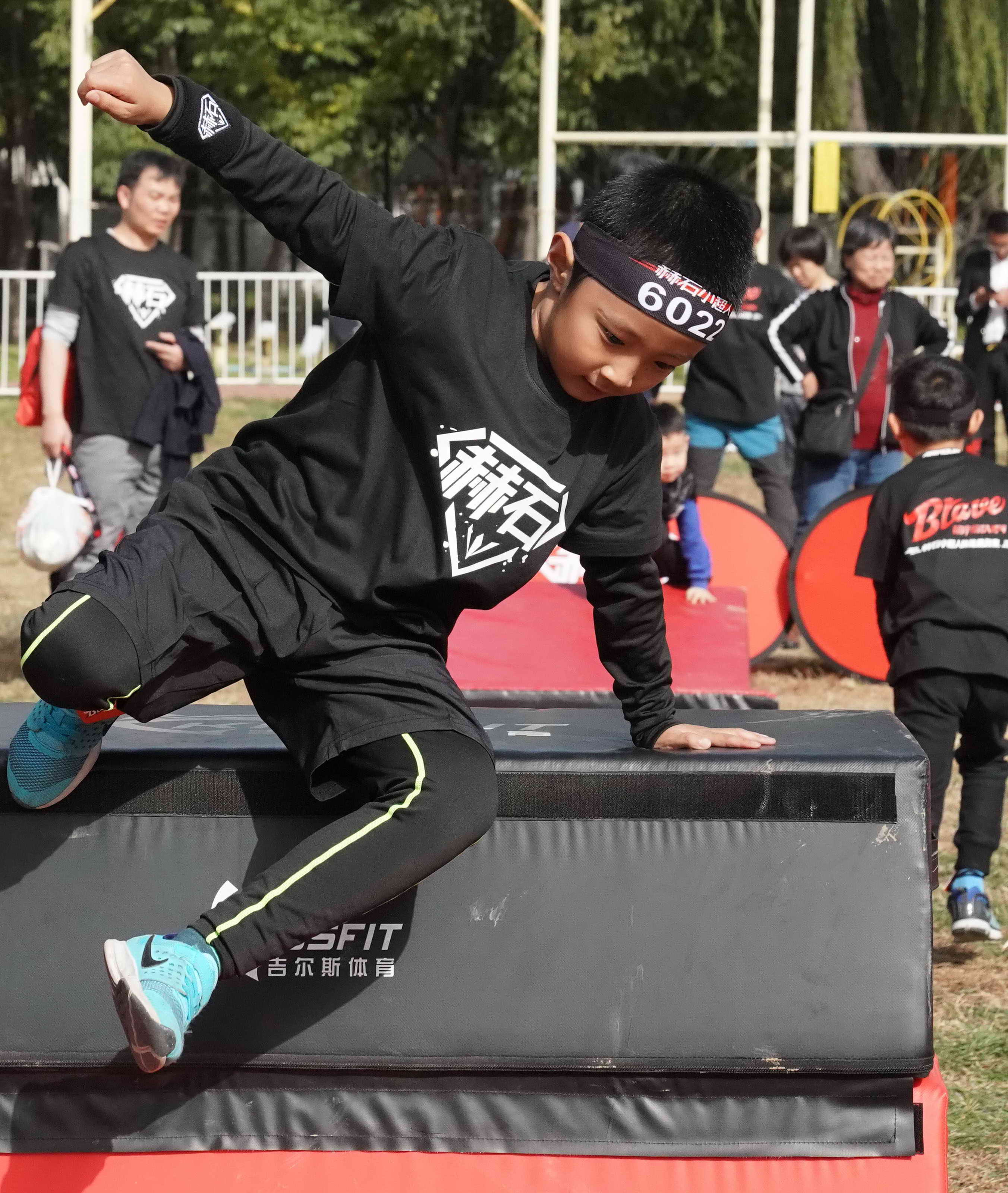 赫石小超人体能直播,赫石小超人亲子运动会