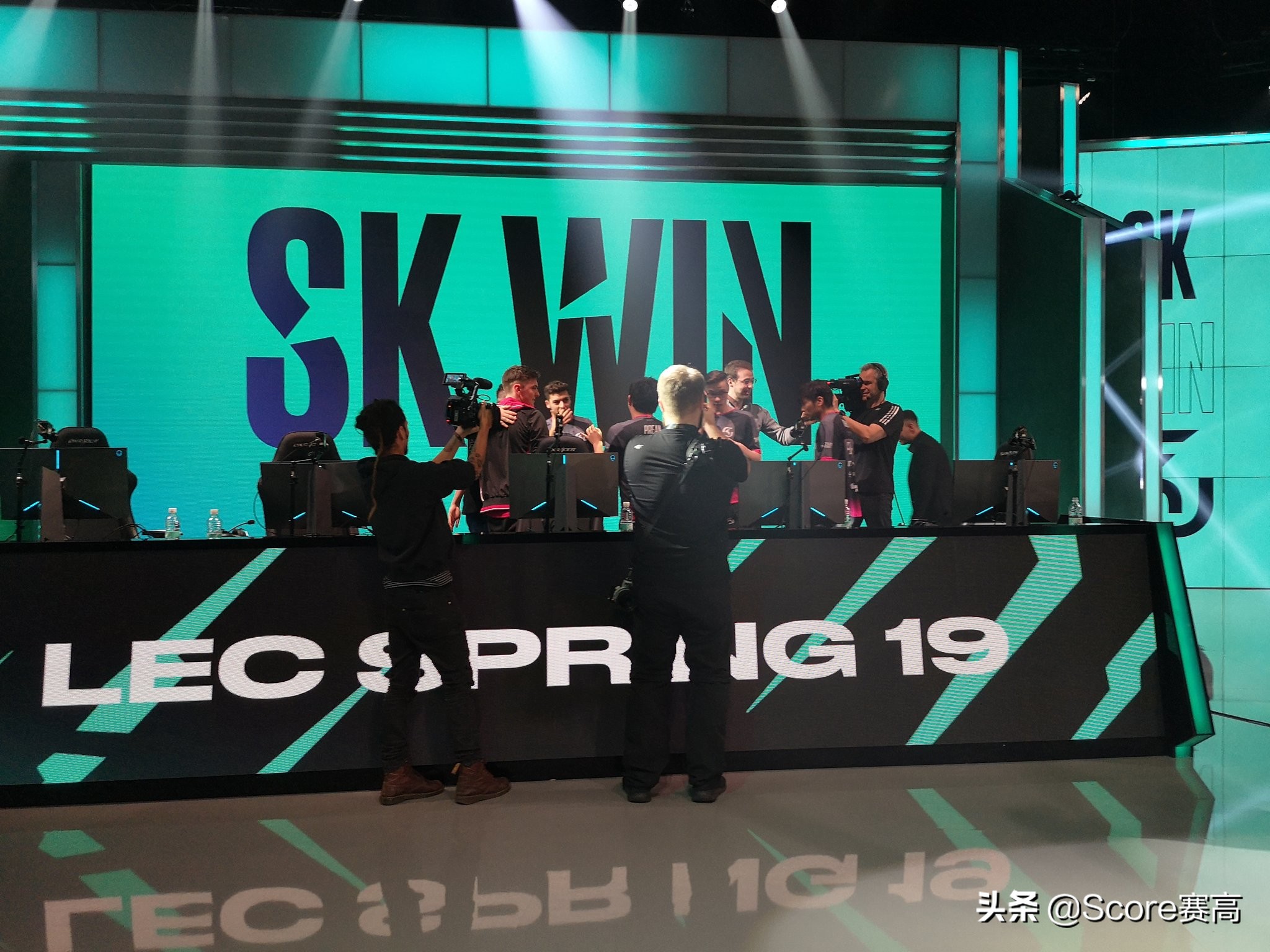 lms网友热议tes击败fpx,lms网友热议jdg夺冠