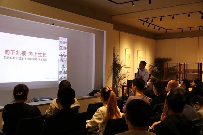 向下扎根向上生长工作总结,向内深耕向外生长800字征文