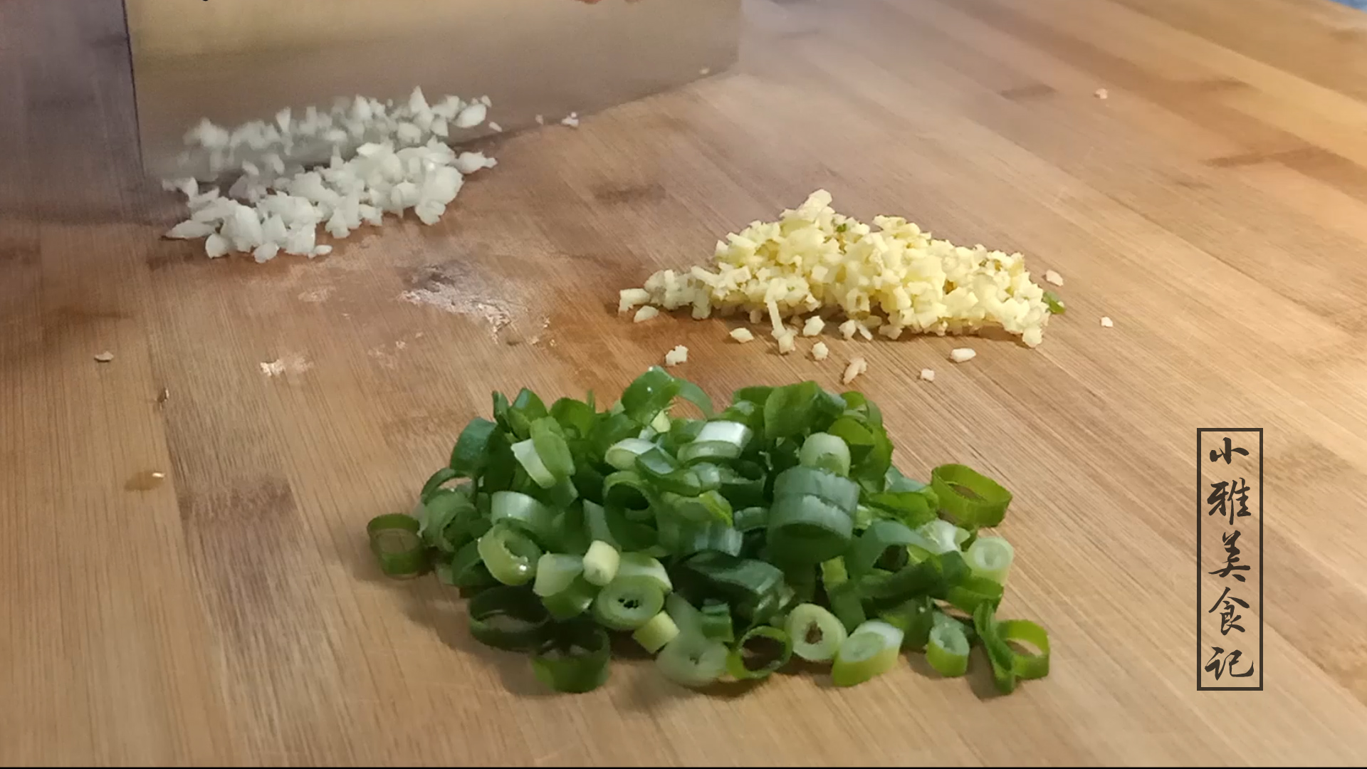 蘑菇要不要烫一烫再炒,蘑菇一定要焯水吗