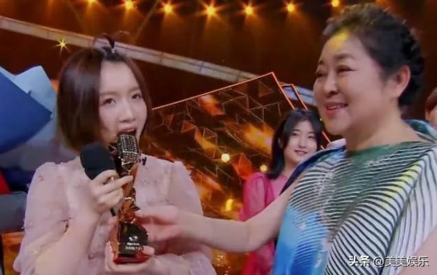 付伟伦李浩菲电视剧吻戏花絮,快本李浩菲和搭档