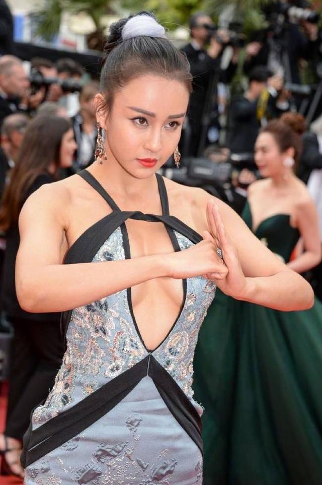 普通人如何去戛纳电影节走红毯,50人走红毯10万走一趟