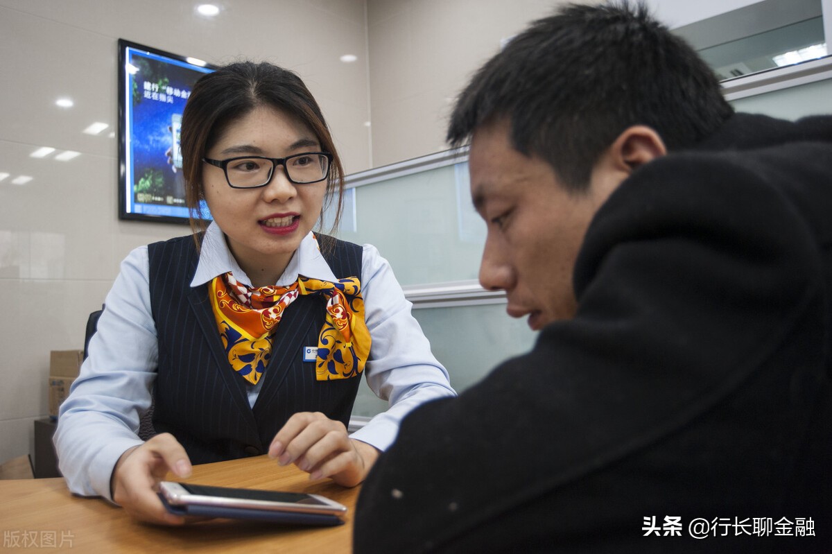 异地跨行atm机取款收手续费吗,atm机异地跨行取款手续费多少