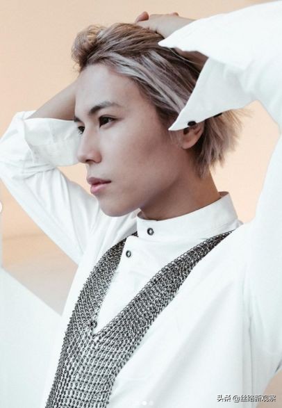 哈萨克新男团,哈萨克男团全部视频