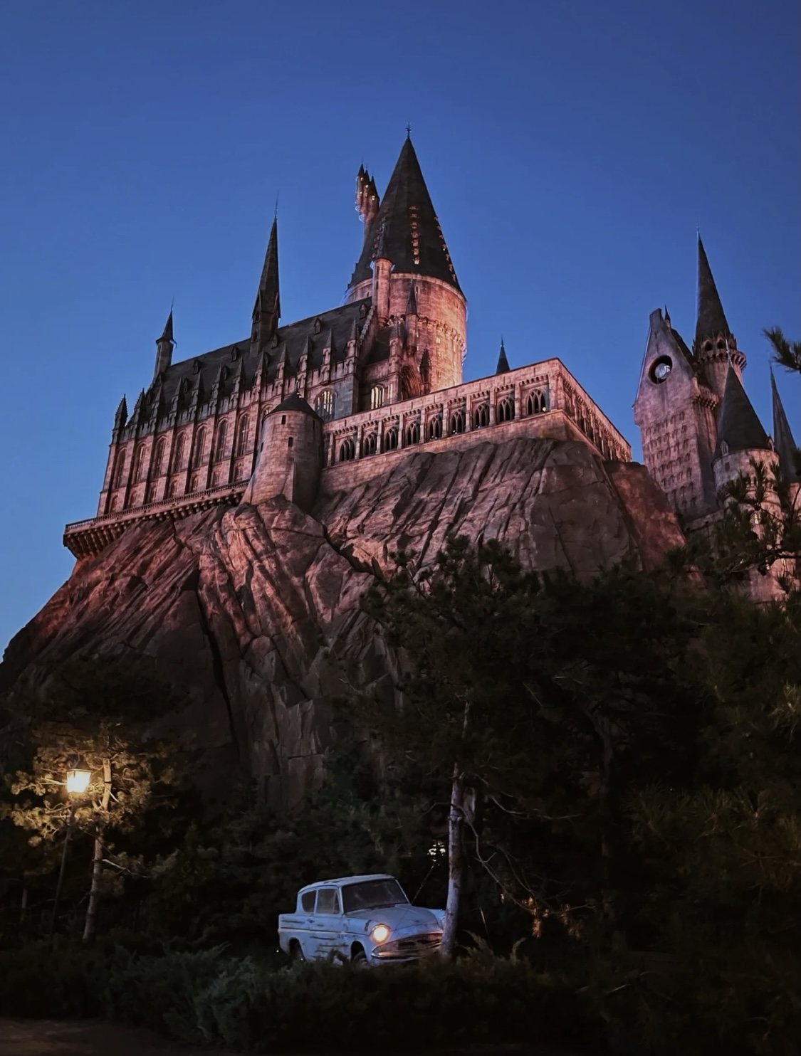 3月去迪士尼还是环球影城好,上海迪士尼好玩还是北京环球影城