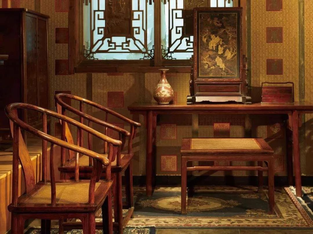 红木家具发出爆裂声怎么回事,红木家具发出怪声