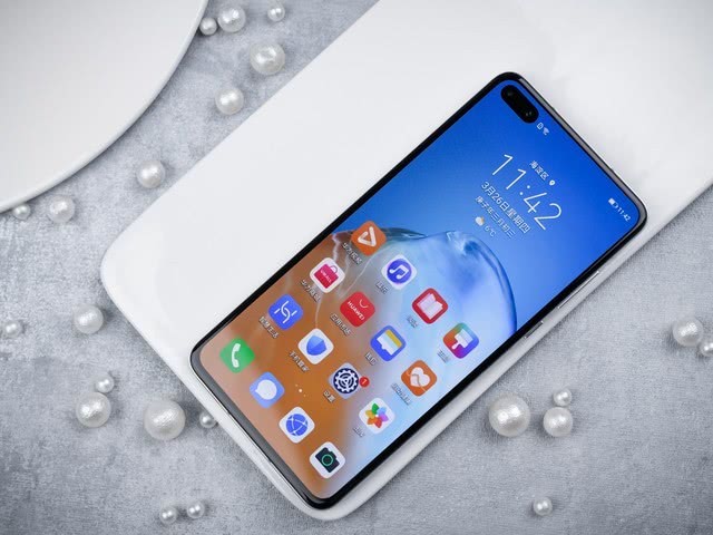 最适合打吃鸡和王者的游戏手机,可以玩王者吃鸡的游戏手机推荐