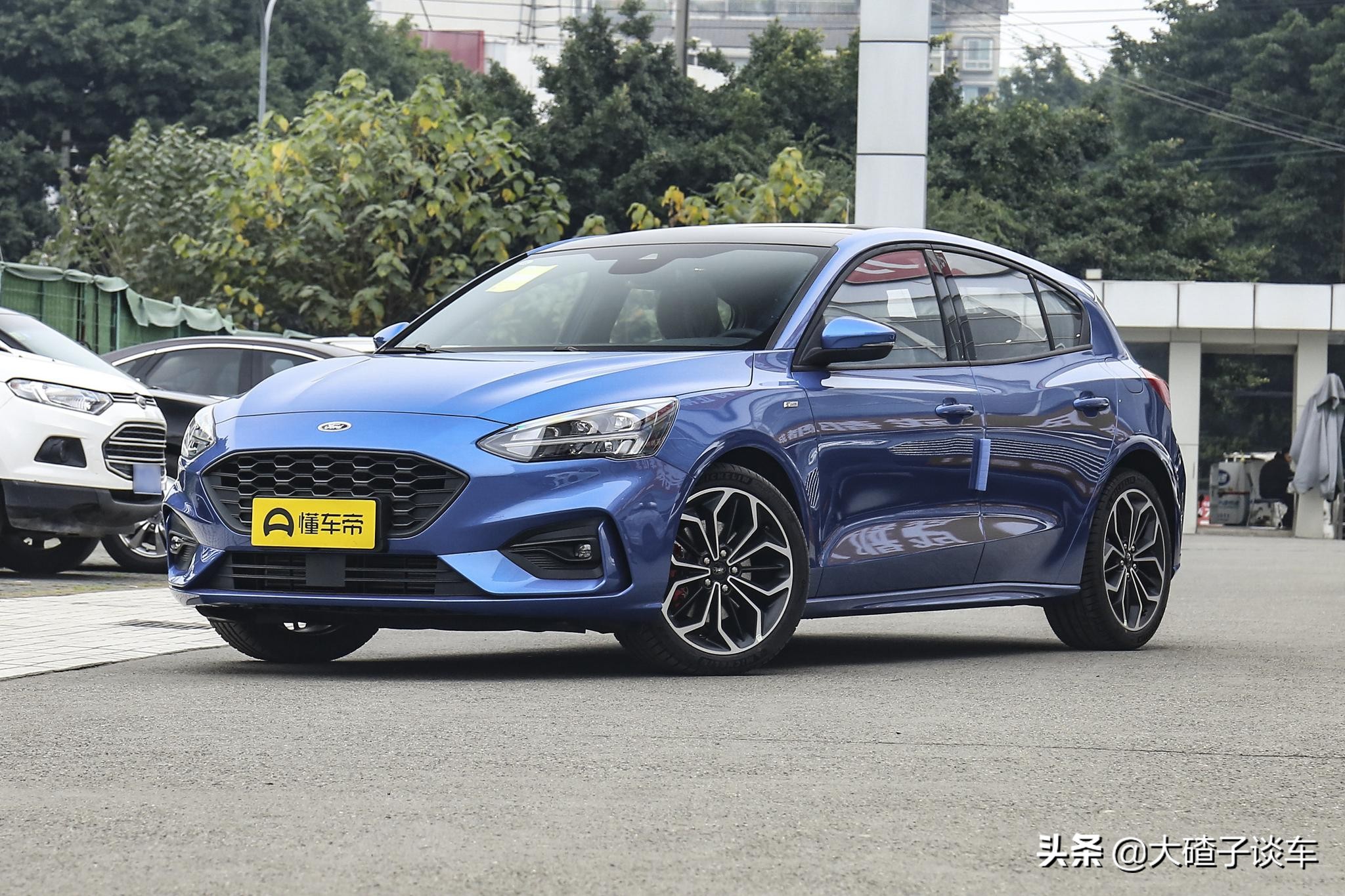 福克斯两厢经典1.8手动变速箱,经典福克斯两厢1.8手动可以跑多快