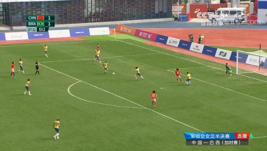 兵哥哥齐声高呼中国女排,中国女足惨败日本2-0巴西