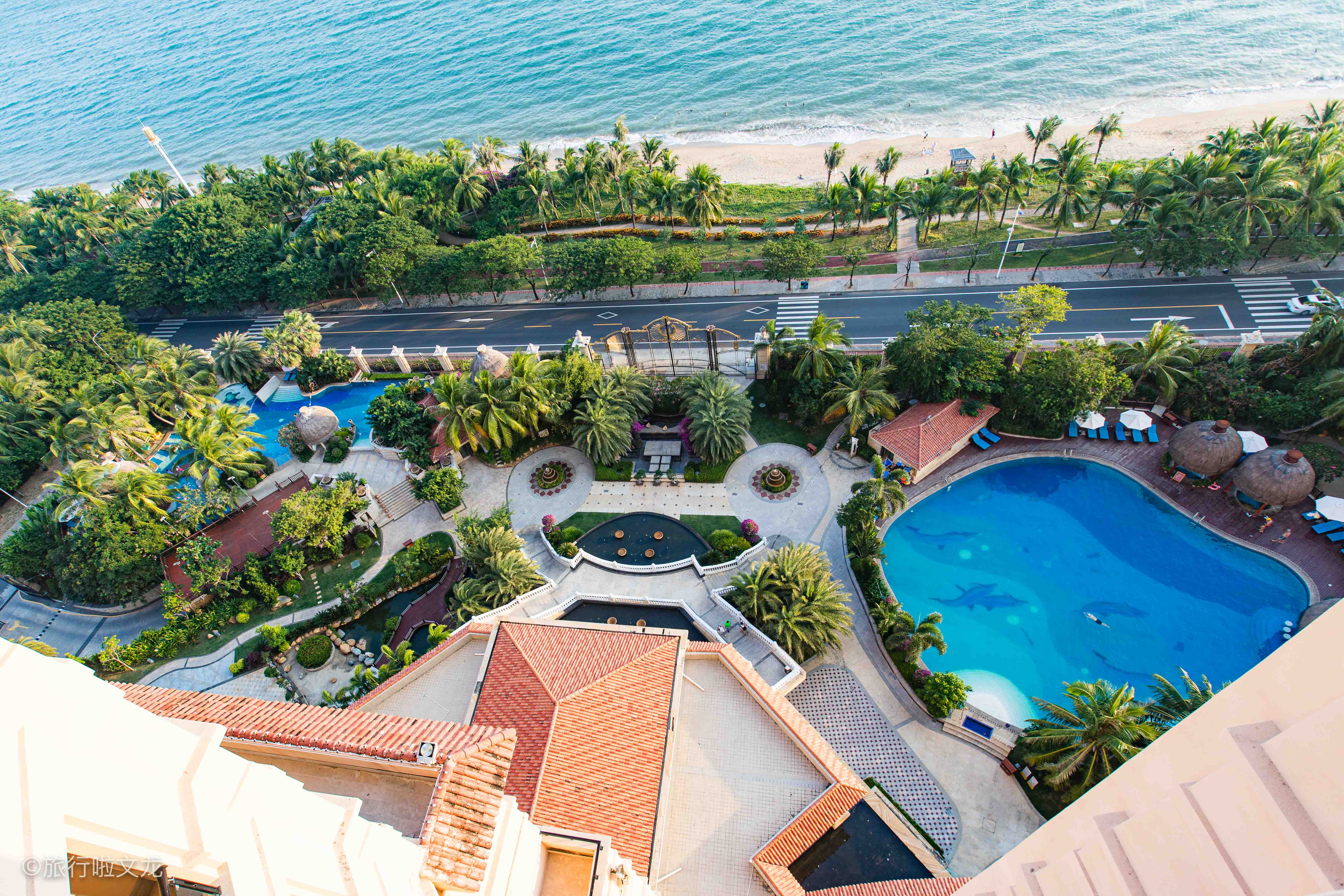 三亚离沙滩只有十米的酒店,三亚最值得推荐的三个酒店