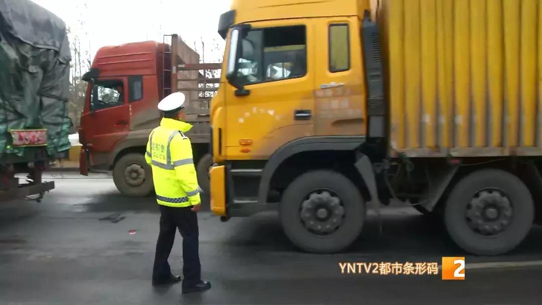 堵车堵在昆明北京路上视频,堵高速堵了一晚上