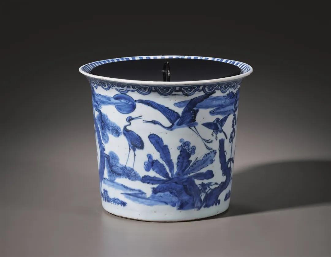 2024春拍晚清瓷器成交记录,2021中国艺术品明清瓷器成交前十