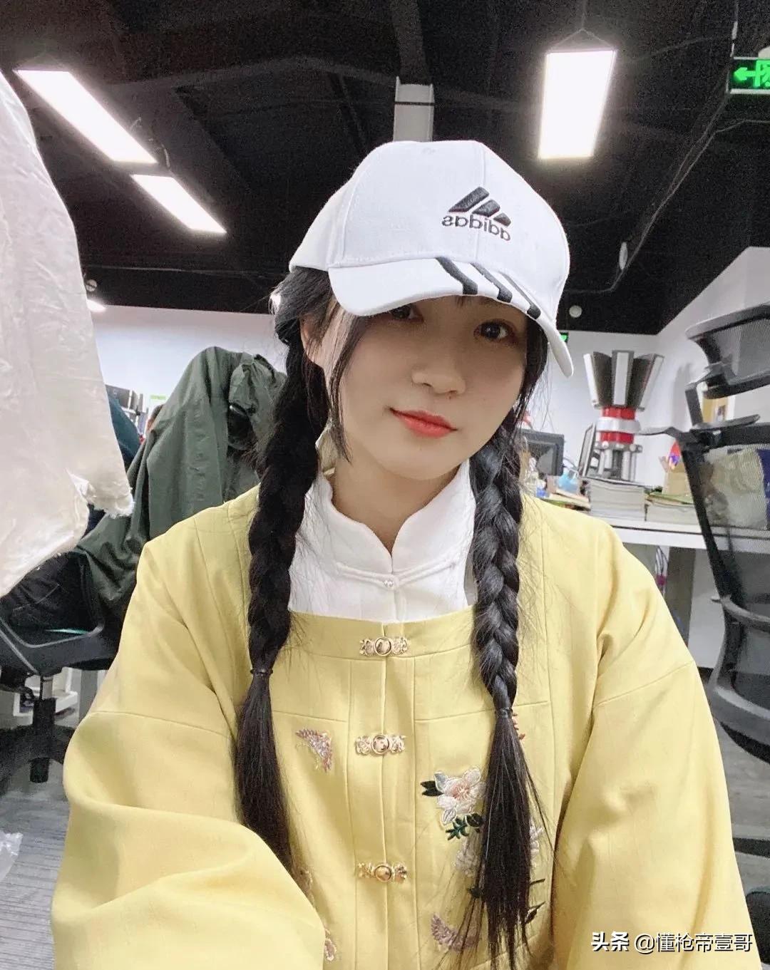 怎样辨别阿迪外套的真假,阿迪运动服怎么辨别真假