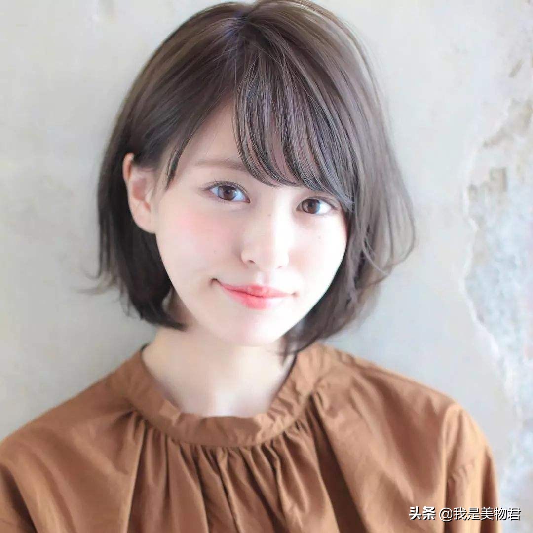 今年新款时尚羊毛卷发型,今年新款羊毛卷头发