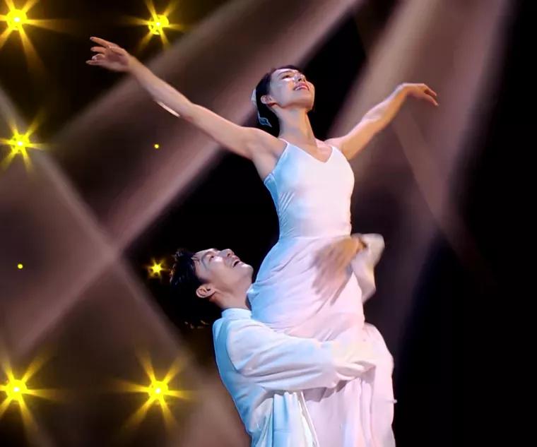 “追哥”第二季收视跌爆，油腻不好笑，全员尴尬，俩字：无聊