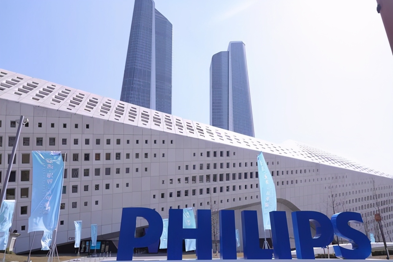 荷兰是怎么成为光刻机霸主的,荷兰最先进光刻机