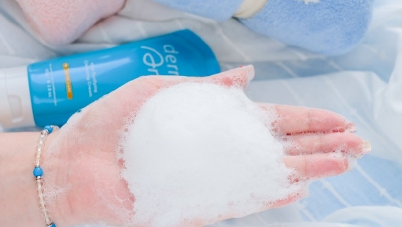 适合t区油的脸干洗面奶,t区油两颊干适合的洁面