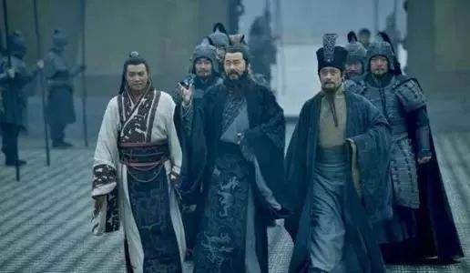 曹操手下最无底线的谋士,曹操手下最霸气的一位虎将