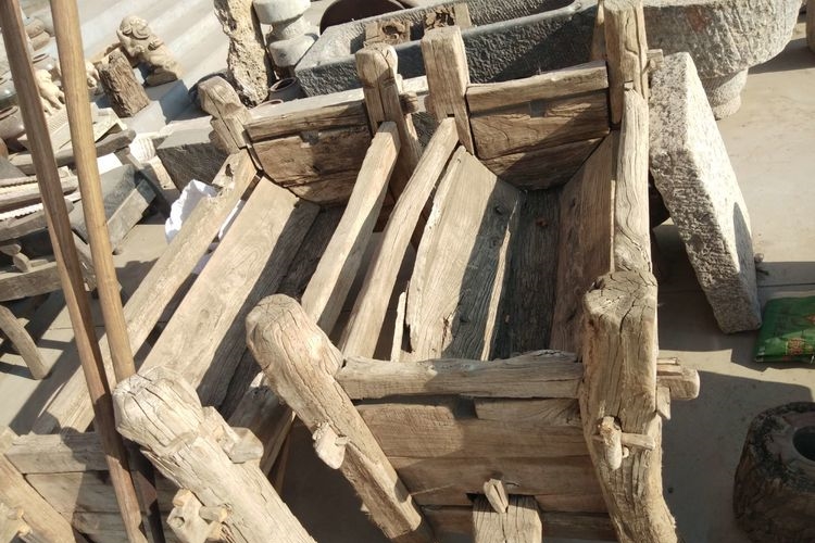 中国二手家具,旧货市场淘旧家具