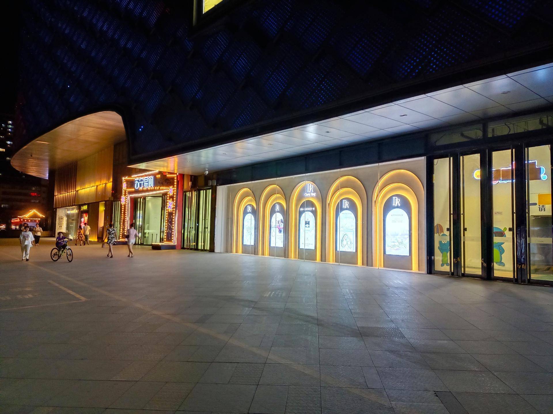 iqooz1到底值得入手吗,iqooz1是否值得入手