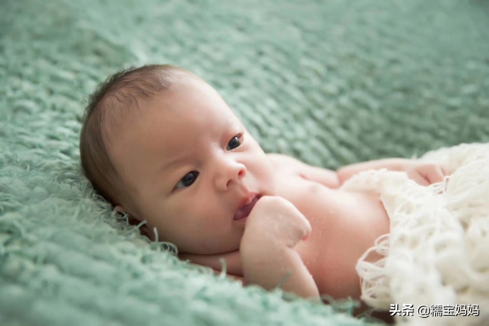 0-10天新生儿打嗝怎么止,小孩一直打嗝怎样止住打嗝