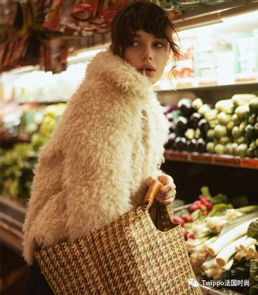 年轻时尚女性法式包包,法国时尚女人的包