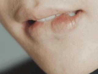 嘴唇干燥紧绷喝水无法缓解,解决嘴唇干燥的小妙招