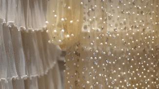 昆凌结婚穿的婚纱真的好大气,唐嫣昆凌婚纱