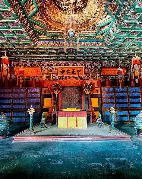 雍正皇帝御批书法欣赏,乾隆御笔紫气东来匾简介