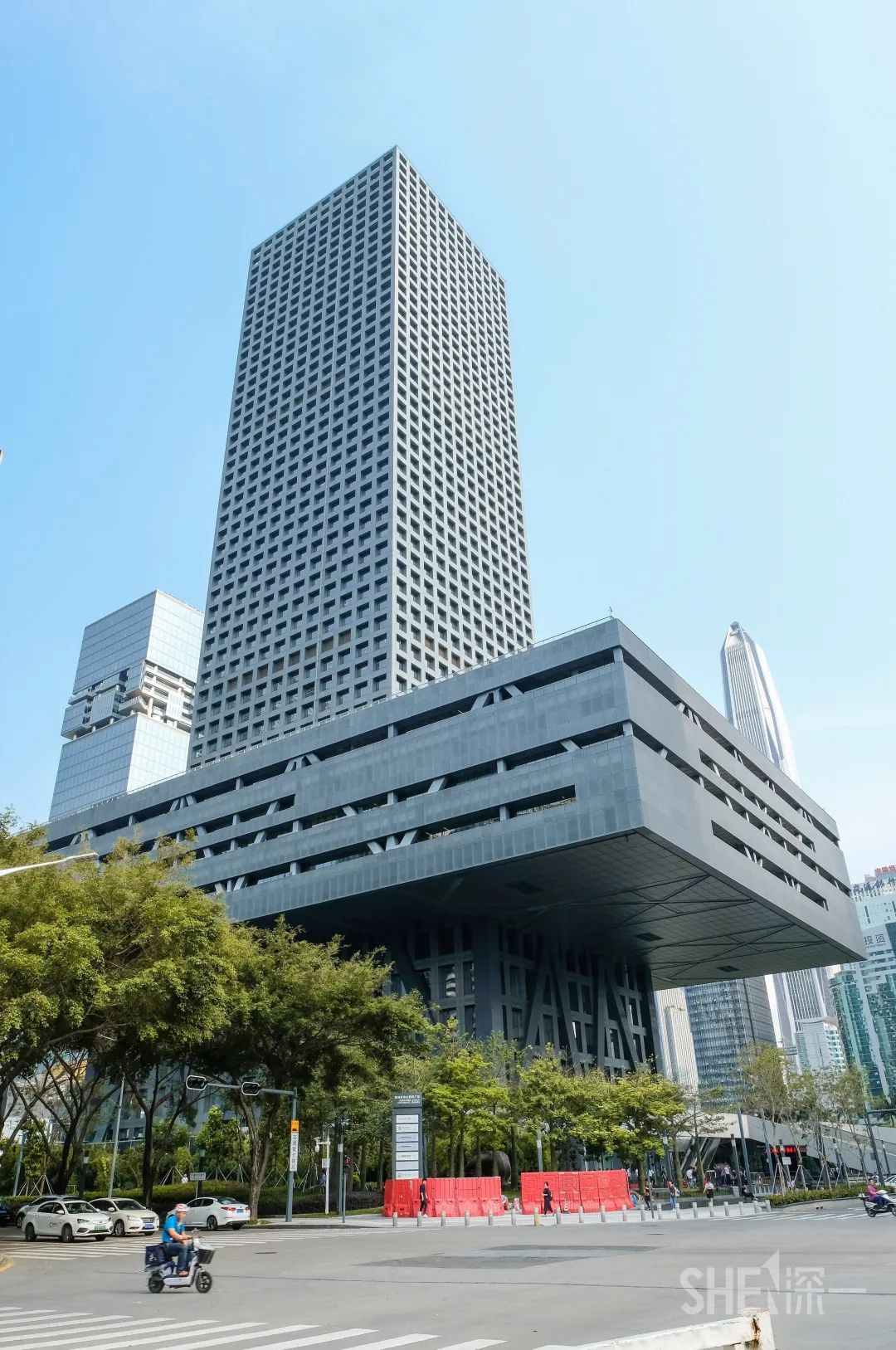 90年代深圳地标建筑,深圳光明400米地标