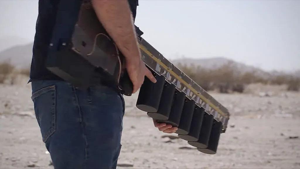 看世界第一只手持电磁枪