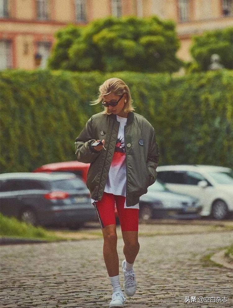 关于女性的时尚杂志,2019年十月时尚杂志