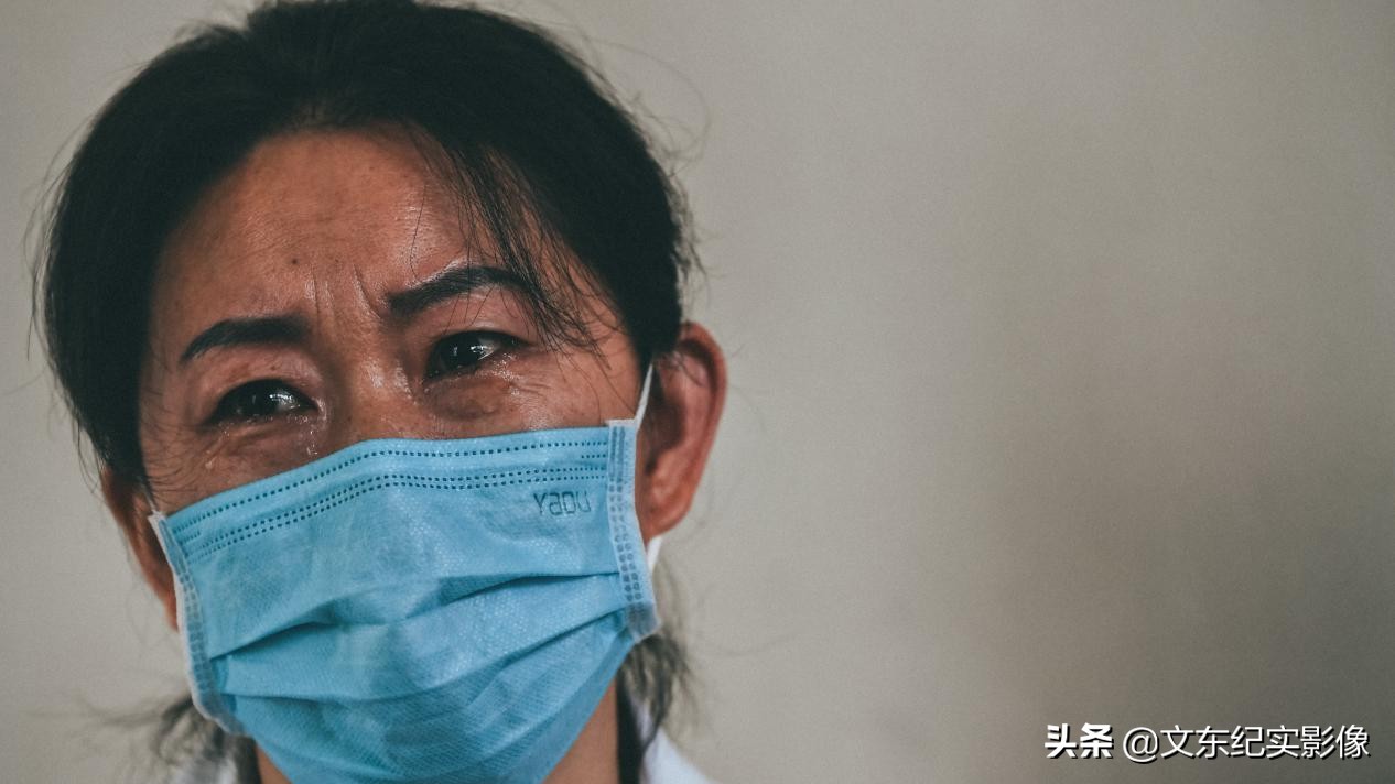 男生体验生孩子18级的痛苦,18岁小伙遭遇意外父亲泪流满面