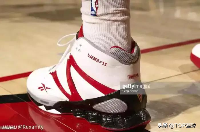 姚明亲签球衣有标准吗,姚明球衣亲签