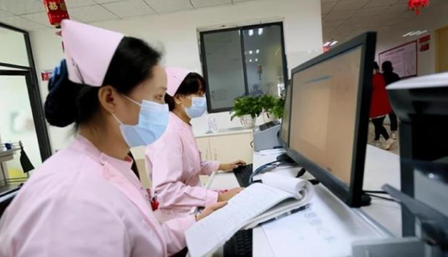 爸爸给儿子取名字少了一笔,爸爸给儿子取了个难写的名字