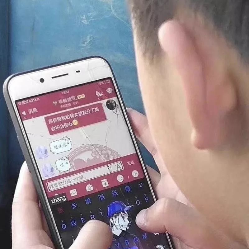 大侦探皮卡丘冬季穿搭,陪女生去看电影需要准备什么