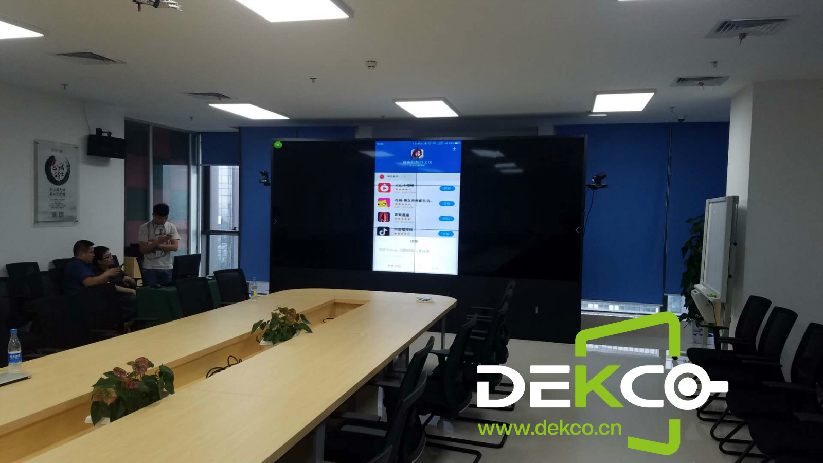 电脑同时投屏到电视和投影仪,笔记本电脑和手机投屏怎么弄